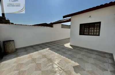 Casa em bairro residencial lado pista com terreno 6x25 para venda em itanhaém!!
