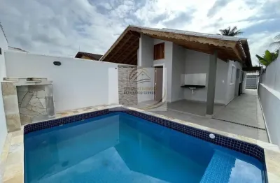 Casa nova lado praia com piscina e churrasqueira para venda em itanhaém!