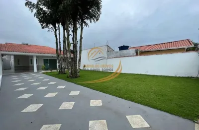 Casa alto padrão ótima localização pertinho do mar com 03 dormitórios em itanhaém!