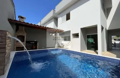 Sobrado pertinho do mar com piscina e churrasqueira em itanhaém!