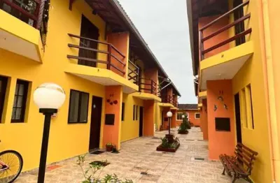 Sobrado em condomínio 50 metros do mar para venda em mongaguá!!