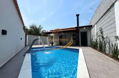 Casa isolada 200mts do mar com piscina, churrasqueira, 03 dormitórios em itanhaém!!