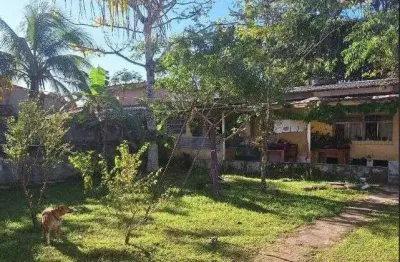 Edícula com baita terrenão por um preço imperdível apenas 800mts do mar em itanhaém!!