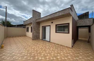 Casa isolada em um dos melhores bairros de itanhaém apenas 2km do centro!!