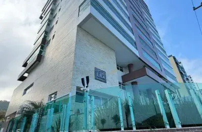 Se encante com esse apartamento frente mar para venda em mongaguá!