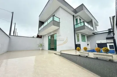 *r$450mil* sobrado incrivel com piscina e churrasqueira apenas 3km do centro de peruíbe!