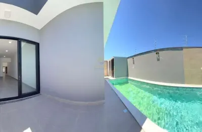 Casa isolada alto padrão com 03 dorm, piscina para venda em peruíbe!