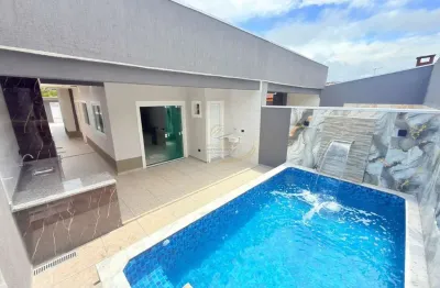 Casa nova lado pista com piscina e churrasqueira para venda em itanhaém!