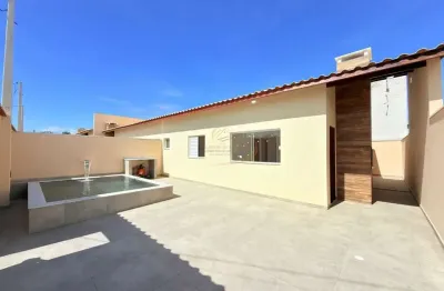 (unidade da ponta) casa lado praia com piscina e churrasqueira para venda em itanhaém!