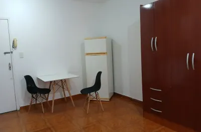 Kitnet a 50mts do metro são joaquim - mobiliada - fmu/uninove