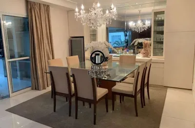 Apartamento à venda - 227m², 4 quartos, sendo 3 suítes, 4 vagas - aclimação