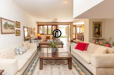 Casa para venda - 482m², 4 dormitórios, sendo 4 suites, 3 vagas - chácara monte alegre