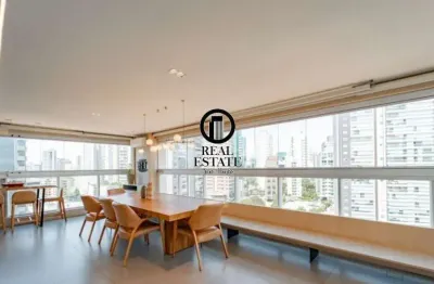 Apartamento á Venda 276m² - 4 Quartos sendo 4 Suítes e 6 Vagas - Aclimação