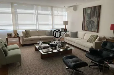 Apartamento à Venda - 213.5m², 3 Quartos, sendo 1 Suíte, 2 Vagas - Cerqueira César