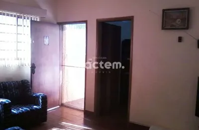 Casa sobrado com 03 quartos e salao comercial a venda no bairro campos elisios