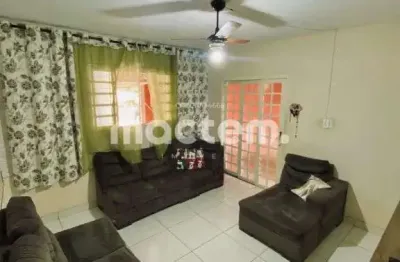 Casa com 3 quartos à venda na Vila Mariana, Ribeirão Preto 