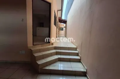Casa com 3 quartos à venda na Vila Virgínia, Ribeirão Preto 