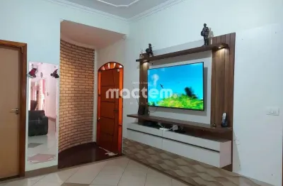 Casa com 4 quartos à venda no Jardim Piratininga, Ribeirão Preto 