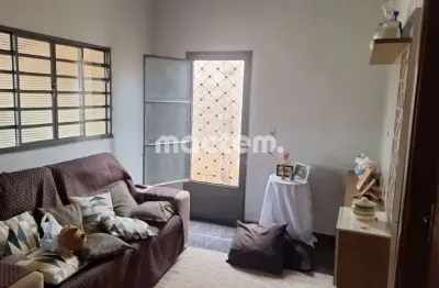 Casa Moderna 03 Quartos a Venda no Bairro Parque das Figueiras