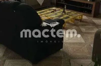 Casa 02 Quartos com Salao Comercial a Venda no Bairro Antonio Marincek