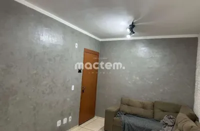 Apartamento Terreo com 2 Quartos a Venda no Condominio Remanso do Bosque