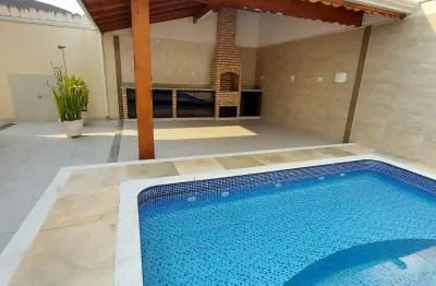 Linda casa alto padrão com 4 suítes no flórida- praia grande-sp