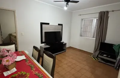 Lindo apartamento 1 dormitório térreo no centro da vila caiçara, praia grande-sp