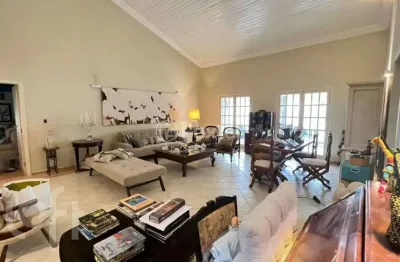 Casa com 5 quartos à venda na avenida vasco massafeli, 3680, jardim maria tereza, cotia, 270 m2 por r$ 1.500.000