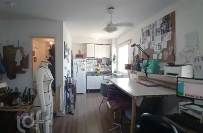 Kitnet / stúdio à venda na rua dos estudantes, 388, sé, são paulo, 25 m2 por r$ 235.000