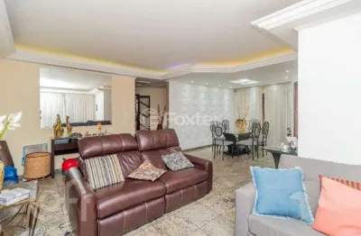 Casa com 3 quartos à venda na rua josé monteiro filho, 48, jardim monte alegre, são paulo, 300 m2 por r$ 1.350.000