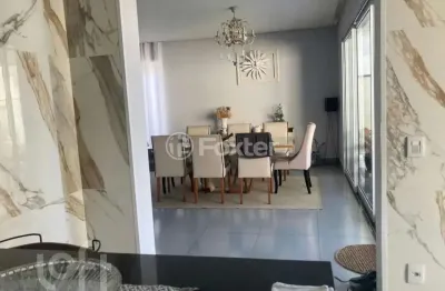 Casa com 4 quartos à venda na rua tupiniquins, 528, tarumã, santana de parnaíba, 346 m2 por r$ 2.520.000