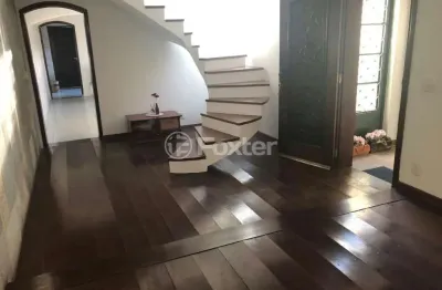 Casa com 4 quartos à venda na rua francisco da silveira, 25, vila liviero, são paulo, 217 m2 por r$ 600.000