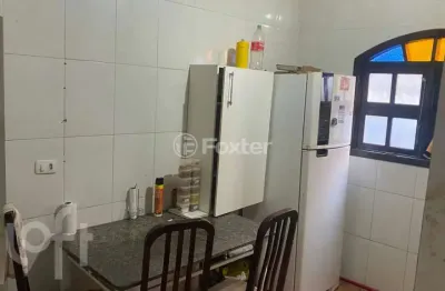 Casa com 3 quartos à venda na rua pomba trocaz, 27, jardim guanhembu, são paulo, 150 m2 por r$ 300.000