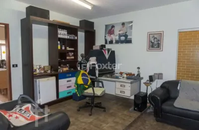 Casa com 4 quartos à venda na rua ana neri, 403, vila metalúrgica, santo andré, 300 m2 por r$ 700.000