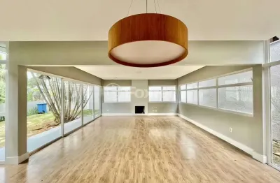 Casa em condomínio fechado com 4 quartos à venda na rua perequê, 325, parque são paulo, cotia, 501 m2 por r$ 1.190.000