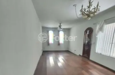 Casa com 3 quartos à venda na rua avelino nogueira do prado, 38, jardim monte alegre, taboão da serra, 175 m2 por r$ 650.000