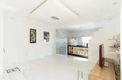 Casa com 2 quartos à venda na rua joão da cunha lobo, 125, vila araguaia, são paulo, 200 m2 por r$ 1.300.000