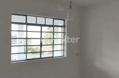 Casa com 4 quartos à venda na rua serafim da costa, 20, piqueri, são paulo, 184 m2 por r$ 700.000