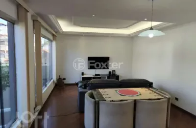Casa com 3 quartos à venda na rua professor viveiros raposo, 136, vila serralheiro, são paulo, 340 m2 por r$ 1.300.000