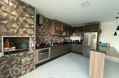 Casa em condomínio fechado com 3 quartos à venda na estrada do auriverde, 270, caputera, cotia, 375 m2 por r$ 848.000