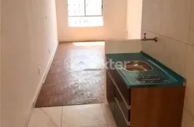 Kitnet / stúdio à venda na avenida duque de caxias, 186, santa ifigênia, são paulo, 37 m2 por r$ 222.000