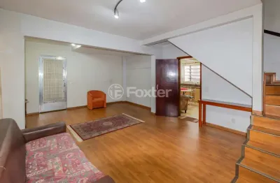 Casa com 4 quartos à venda na rua itatiaia, 240, vila guarani, são paulo, 243 m2 por r$ 900.000