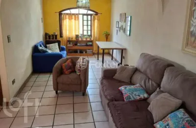 Casa com 3 quartos à venda na avenida carilau cerri, 277, jardim divinolândia, guarulhos, 194 m2 por r$ 600.000