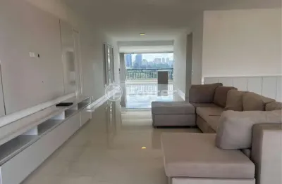 Apartamento com 3 quartos à venda na avenida duquesa de goiás, 825, real parque, são paulo, 252 m2 por r$ 6.000.000