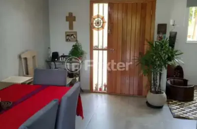 Casa em condomínio fechado com 3 quartos à venda na rua da mata, 4, parque monjolo, cotia, 78 m2 por r$ 620.000