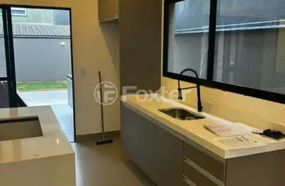 Casa em condomínio fechado com 3 quartos à venda na rua iracema, 42, villas do jaguari, santana de parnaíba, 123 m2 por r$ 1.400.000