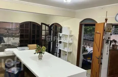 Casa com 3 quartos à venda na rua helena do sacramento, 641, vila guaca, são paulo, 250 m2 por r$ 530.000
