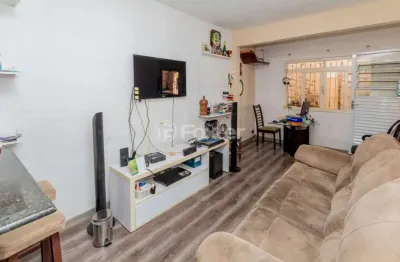 Casa com 2 quartos à venda na Rua Paulo Bastide, 37, Jardim Heloisa, São Paulo, 126 m2 por R$ 370.000