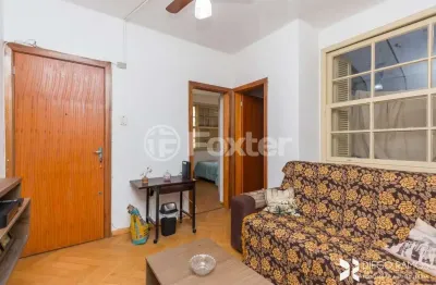 Apartamento com 2 quartos à venda na rua 24 de maio, 93, centro histórico, porto alegre, 38 m2 por r$ 400.000