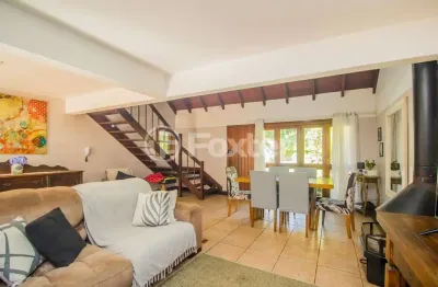 Casa em condomínio fechado com 5 quartos à venda na rua dea coufal, 1380, cavalhada, porto alegre, 220 m2 por r$ 699.000
